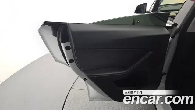 Tesla Y AWD, миниатюра 12