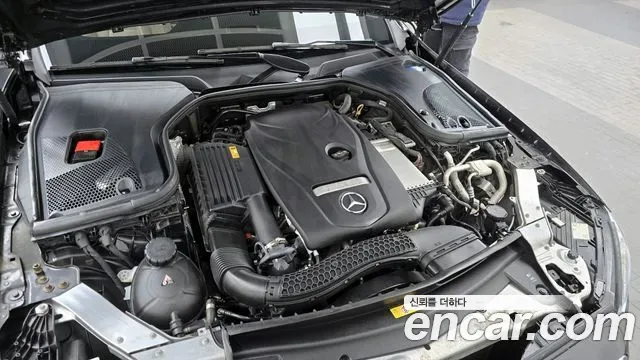 Mercedes-Benz E-Class E250, миниатюра 20