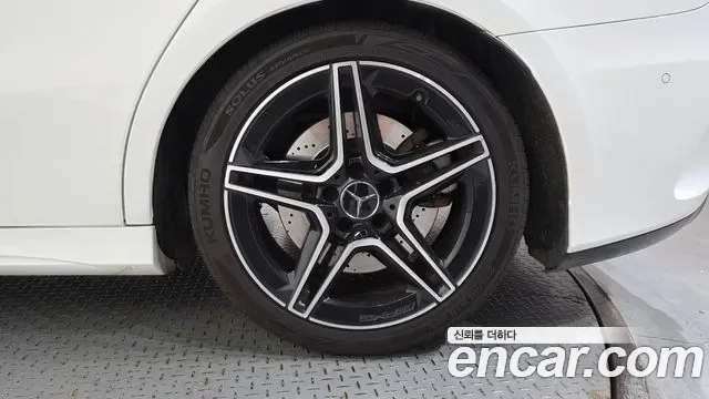 Mercedes-Benz A-Class AMG A35 4MATIC, миниатюра 19