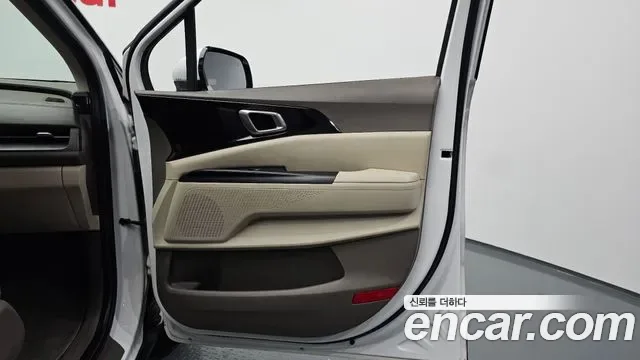 Kia Carnival дизель 9 мест Prestige, миниатюра 7