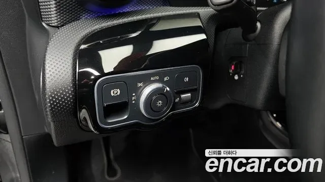 Mercedes-Benz A-Class A220, миниатюра 20