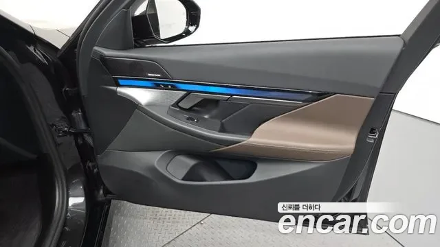 BMW 5 (G60) 520i M, миниатюра 6