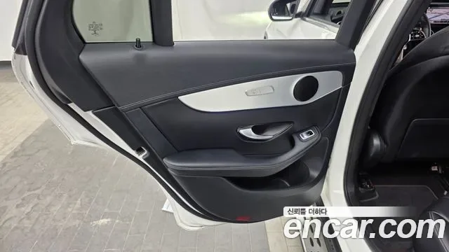 Mercedes-Benz GLC GLC300e 4MATIC, миниатюра 6