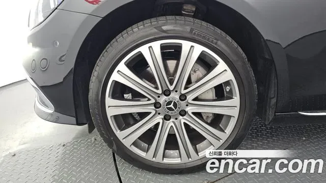 Mercedes-Benz E-Class E350 4MATIC, миниатюра 9