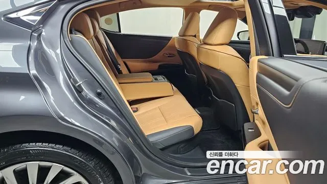 Lexus ES, миниатюра 6