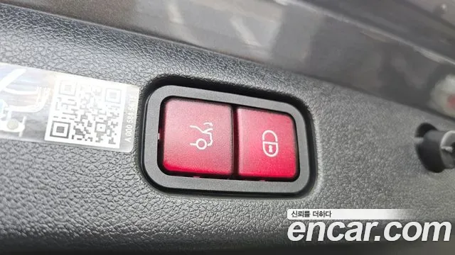 Mercedes-Benz E-Class E300 4MATIC, миниатюра 27
