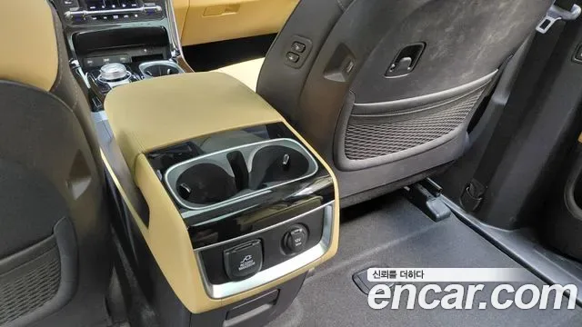 Kia Carnival бензин 7 мест Signature, миниатюра 10