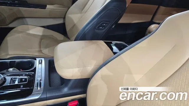 Kia Carnival дизель 7 мест, миниатюра 11