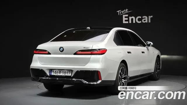 BMW 7 (G70) 740i sDrive M, миниатюра 2