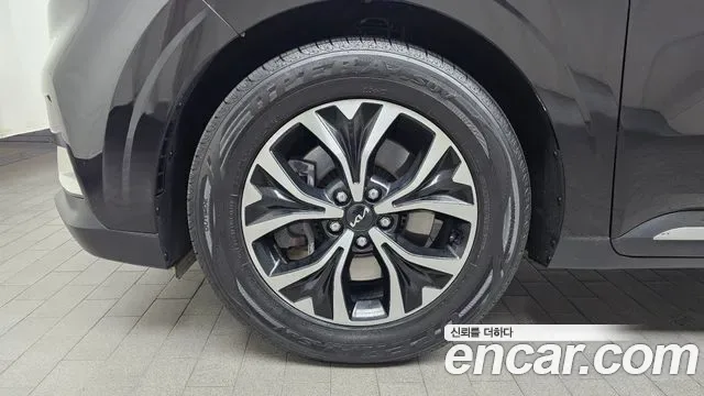 Kia Carnival дизель 9 мест, миниатюра 3