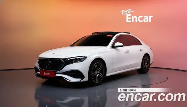 Mercedes-Benz E-Class E200 AMG Line, миниатюра 27