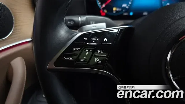 Mercedes-Benz E-Class E250, миниатюра 25