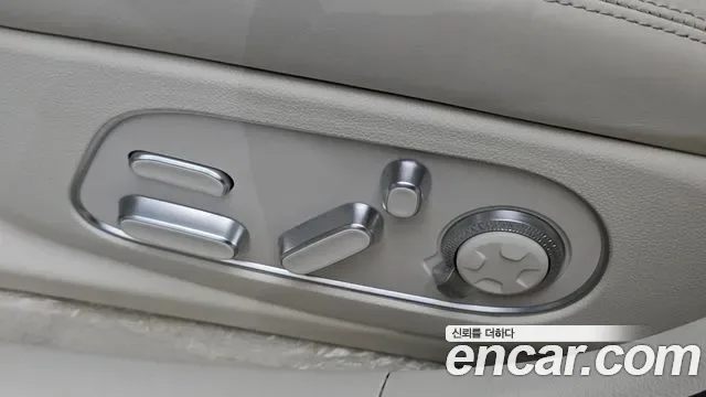 Genesis G90 (RS4) бензин 3.5 Turbo e-S/C AWD ( ), миниатюра 22