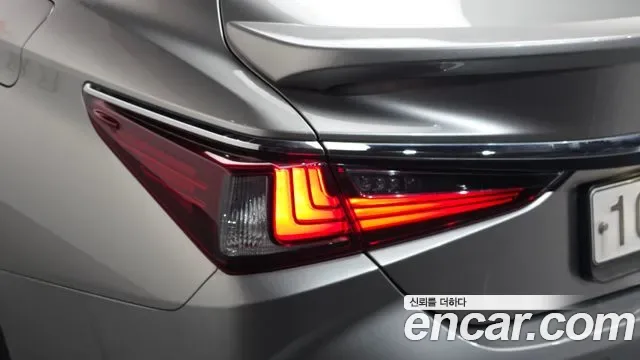 Lexus ES, миниатюра 20