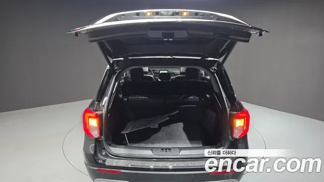 Ford Explorer 3.0 PHEV, миниатюра 25