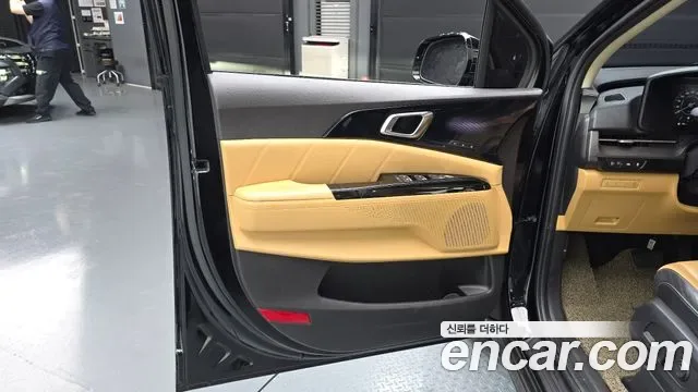 Kia Carnival бензин 7 мест Signature, миниатюра 10
