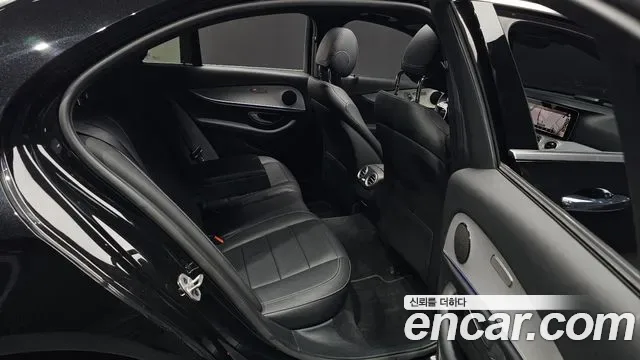 Mercedes-Benz E-Class E250, миниатюра 30
