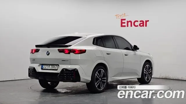 BMW X2 xDrive 20i M, миниатюра 30