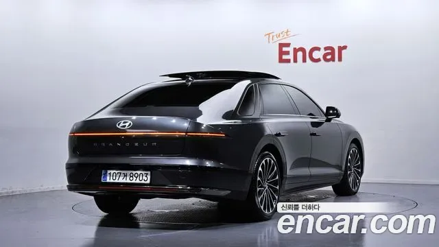 Hyundai Grandeur Calligraphy, миниатюра 5