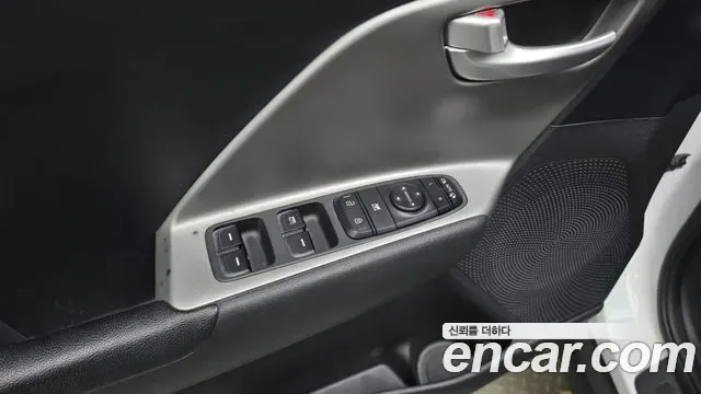 Kia Niro, миниатюра 11