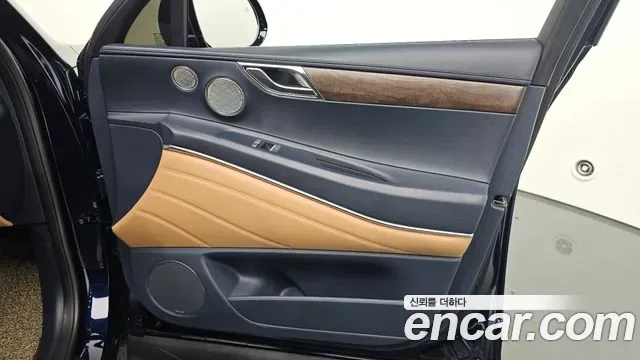 Genesis GV80 2.5T бензин AWD ( ), миниатюра 3