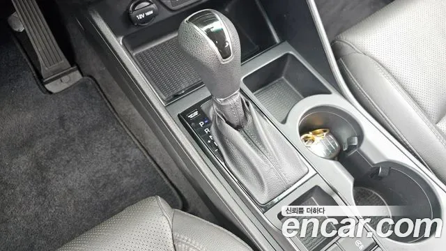 Hyundai TUCSON дизель 2.0 2WD, миниатюра 14