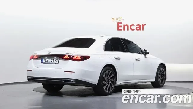 Mercedes-Benz E-Class E300 4MATIC, миниатюра 14