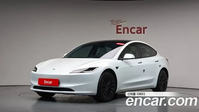 Tesla 3 AWD