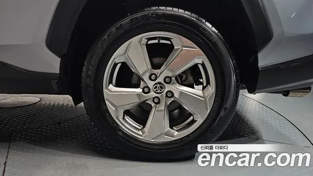 Toyota RAV4 2.5 4WD гибрид, миниатюра 10