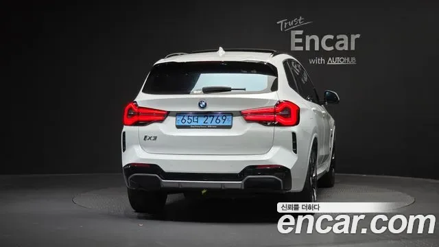 BMW iX3 M, миниатюра 26