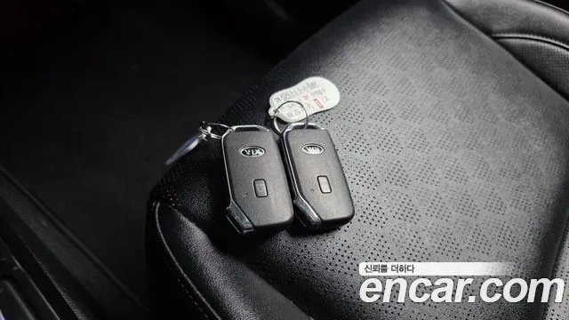 Kia Seltos бензин 1.6 Turbo 2WD, миниатюра 2