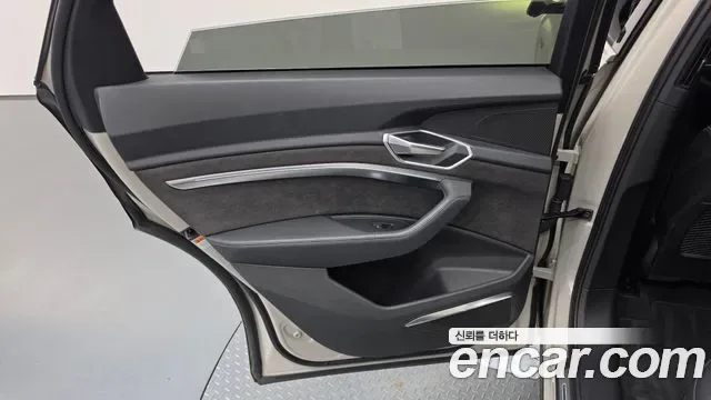 Audi e-, миниатюра 30