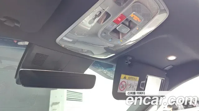 Genesis GV70 2.5T бензин AWD ( ), миниатюра 4