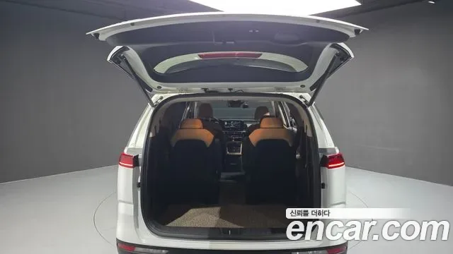 Kia Carnival дизель 9 мест, миниатюра 12