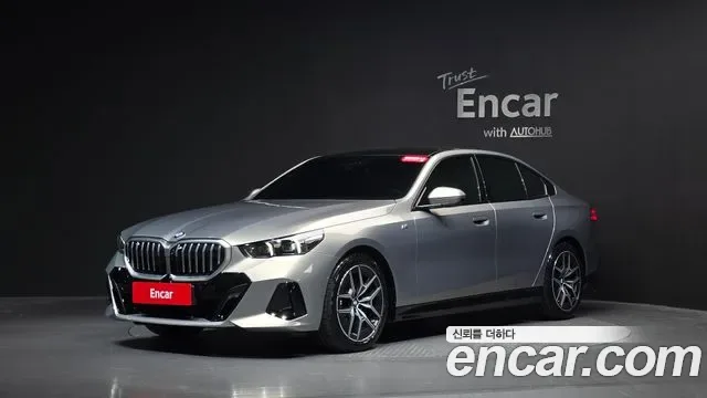 BMW 5 (G60) 520i M