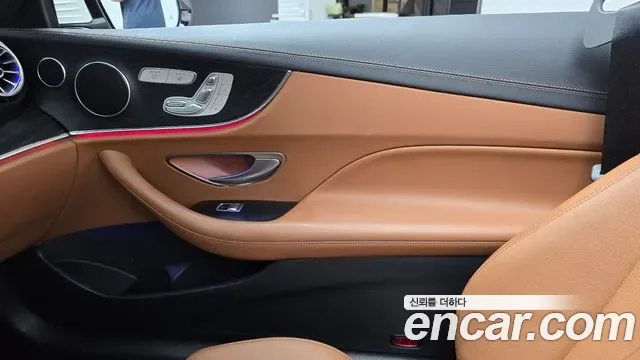 Mercedes-Benz E-Class E220d, миниатюра 8