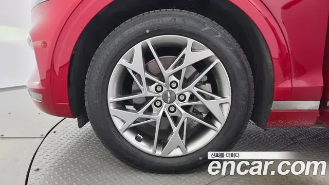 Genesis GV70 2.5T бензин AWD ( ), миниатюра 3