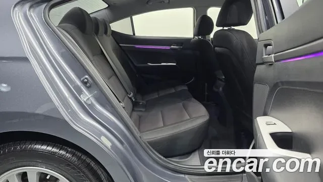 Hyundai Avante AD, миниатюра 2