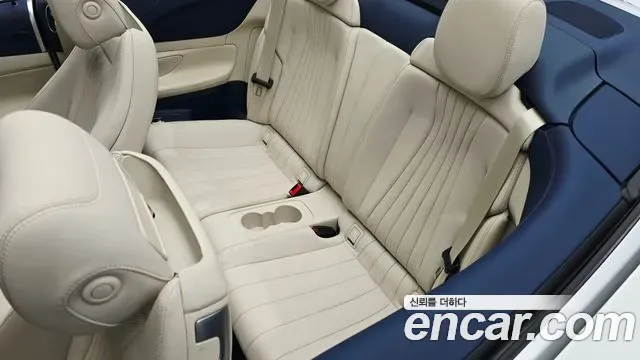 Mercedes-Benz E-Class E450 4MATIC, миниатюра 21