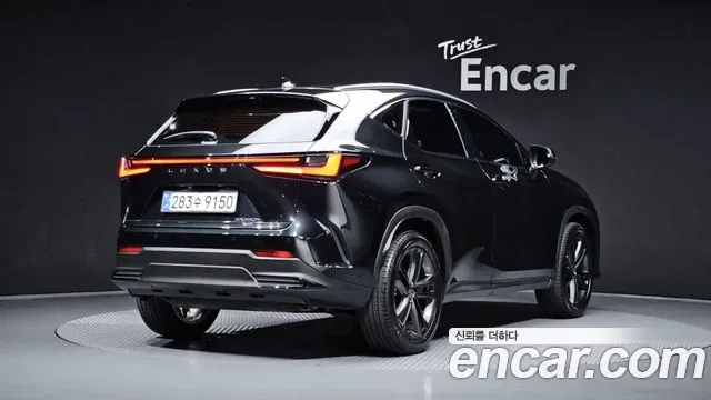 Lexus NX Premium, миниатюра 3