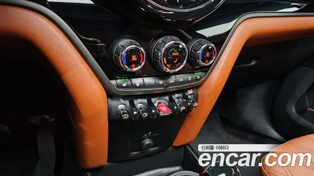 MINI Cooper ALL4 II, миниатюра 10