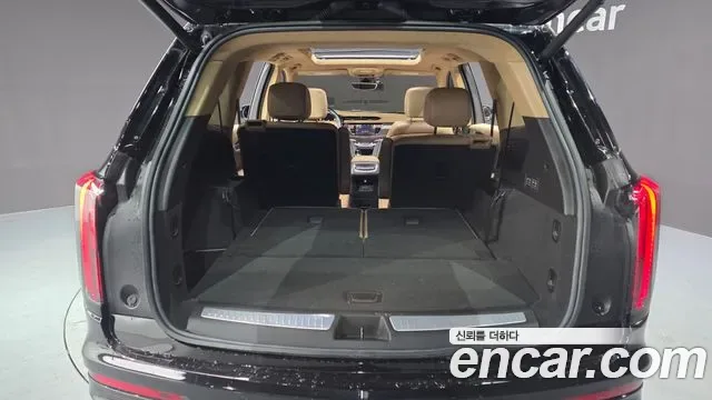 Cadillac XT6, миниатюра 13