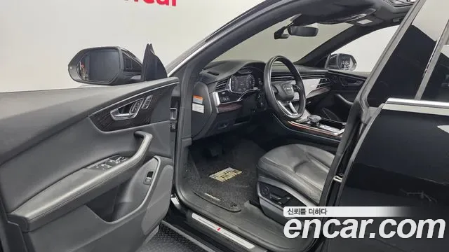 Audi Q8 45 TDI Premium, миниатюра 23