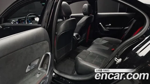 Mercedes-Benz A-Class AMG A35 4MATIC, миниатюра 19