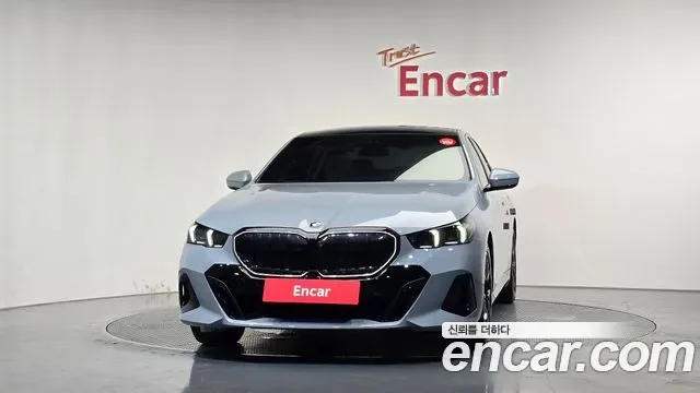 BMW 5 (G60) 520i, миниатюра 11