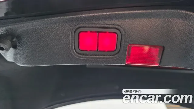 Mercedes-Benz C-Class C200, миниатюра 2