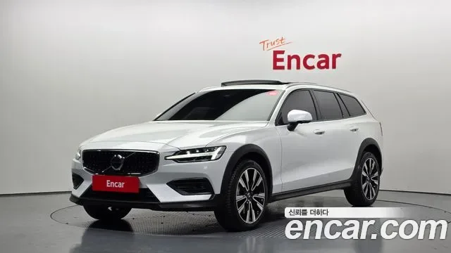 Volvo V60 B5 AWD