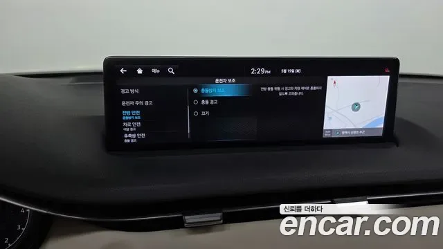 Genesis GV70 2.5T бензин 2WD ( ), миниатюра 25