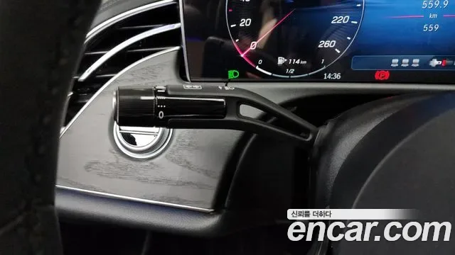 Mercedes-Benz E-Class E200, миниатюра 15
