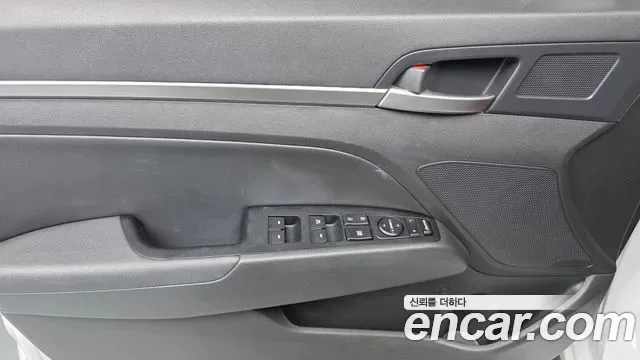 Hyundai Avante AD, миниатюра 7